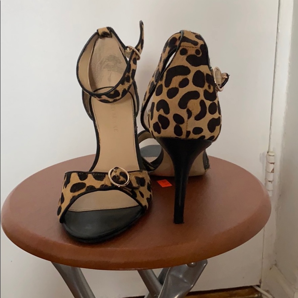 3 1/2 in ankle strap heels